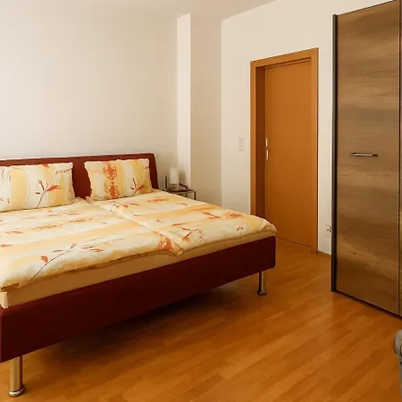 - 2 Schlafzimmer - Dachterrasse *