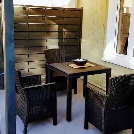 - 2 Schlafzimmer - Dachterrasse *